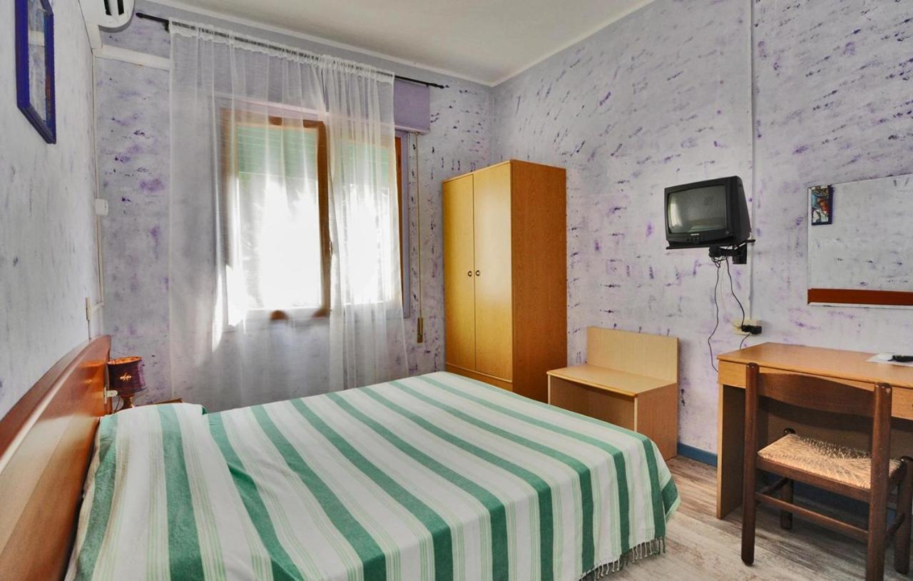 Hotel Antonella Caorle Buitenkant foto
